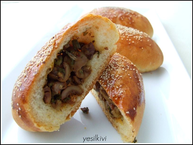 Zeytinli Poğaça tarifi