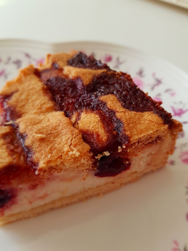 Lor peynirli & Reçelli Tart tarifi